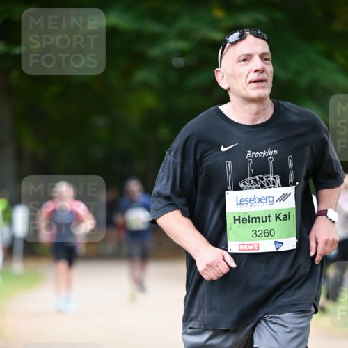 31.08.2025 - 21. Blankeneser Heldenlauf Dr. Thomas Lammeyer http://msf.ph/oto/8638327 31.08.2025 10:52:12 Laufen 3260 meine-sportfotos.de