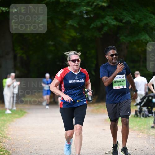 31.08.2025 - 21. Blankeneser Heldenlauf Dr. Thomas Lammeyer http://msf.ph/oto/8638335 31.08.2025 10:52:16 Laufen 3209 meine-sportfotos.de