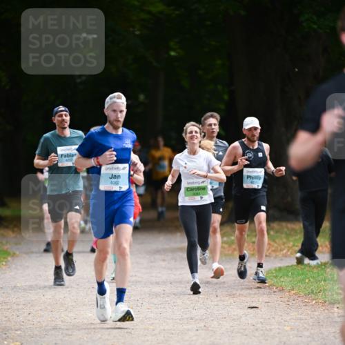 31.08.2025 - 21. Blankeneser Heldenlauf Dr. Thomas Lammeyer http://msf.ph/oto/8638364 31.08.2025 10:52:22 Laufen 4217, 4002, 3054, 4211 meine-sportfotos.de