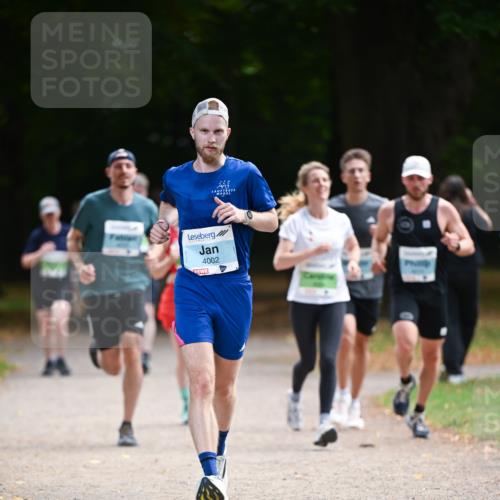 31.08.2025 - 21. Blankeneser Heldenlauf Dr. Thomas Lammeyer http://msf.ph/oto/8638370 31.08.2025 10:52:23 Laufen 4002 meine-sportfotos.de