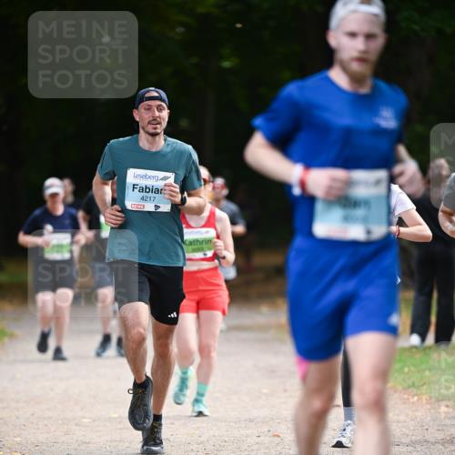31.08.2025 - 21. Blankeneser Heldenlauf Dr. Thomas Lammeyer http://msf.ph/oto/8638379 31.08.2025 10:52:25 Laufen 4217 meine-sportfotos.de