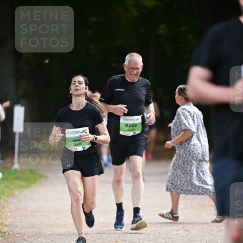 31.08.2025 - 21. Blankeneser Heldenlauf Dr. Thomas Lammeyer http://msf.ph/oto/8638431 31.08.2025 10:52:35 Laufen 14, 3690, 3458 meine-sportfotos.de
