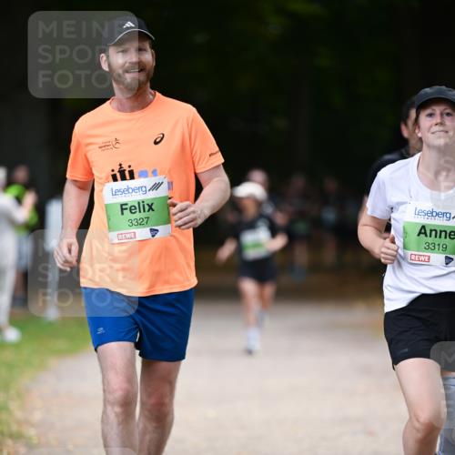 31.08.2025 - 21. Blankeneser Heldenlauf Dr. Thomas Lammeyer http://msf.ph/oto/8638487 31.08.2025 10:52:47 Laufen 3327, 3319 meine-sportfotos.de