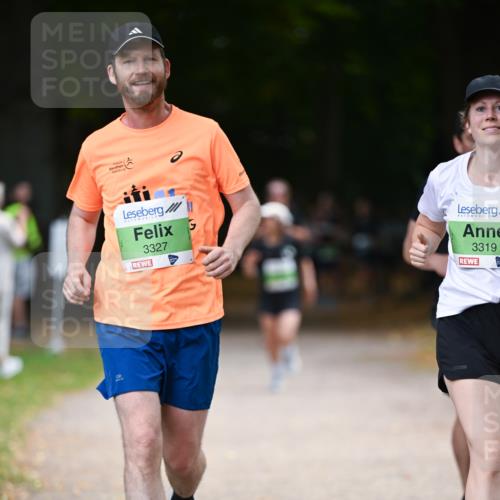 31.08.2025 - 21. Blankeneser Heldenlauf Dr. Thomas Lammeyer http://msf.ph/oto/8638488 31.08.2025 10:52:47 Laufen 3327, 3319 meine-sportfotos.de