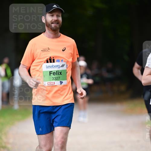31.08.2025 - 21. Blankeneser Heldenlauf Dr. Thomas Lammeyer http://msf.ph/oto/8638491 31.08.2025 10:52:48 Laufen 3327 meine-sportfotos.de