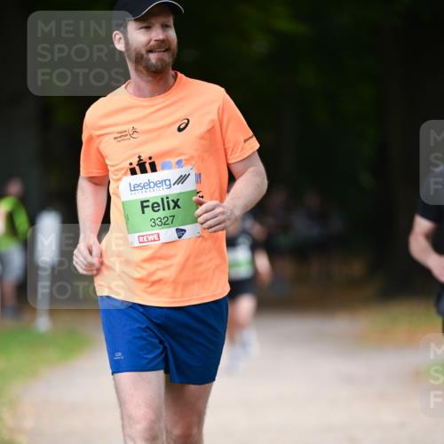 31.08.2025 - 21. Blankeneser Heldenlauf Dr. Thomas Lammeyer http://msf.ph/oto/8638493 31.08.2025 10:52:48 Laufen 3327 meine-sportfotos.de