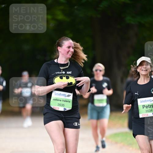 31.08.2025 - 21. Blankeneser Heldenlauf Dr. Thomas Lammeyer http://msf.ph/oto/8638517 31.08.2025 10:52:55 Laufen 3535, 3534 meine-sportfotos.de