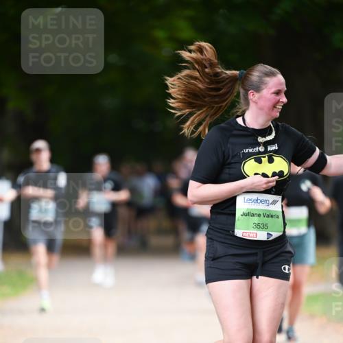 31.08.2025 - 21. Blankeneser Heldenlauf Dr. Thomas Lammeyer http://msf.ph/oto/8638520 31.08.2025 10:52:55 Laufen 3535 meine-sportfotos.de