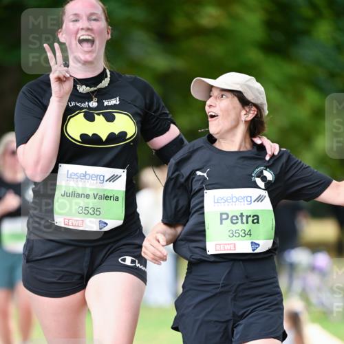 31.08.2025 - 21. Blankeneser Heldenlauf Dr. Thomas Lammeyer http://msf.ph/oto/8638527 31.08.2025 10:52:56 Laufen 3535, 3534 meine-sportfotos.de