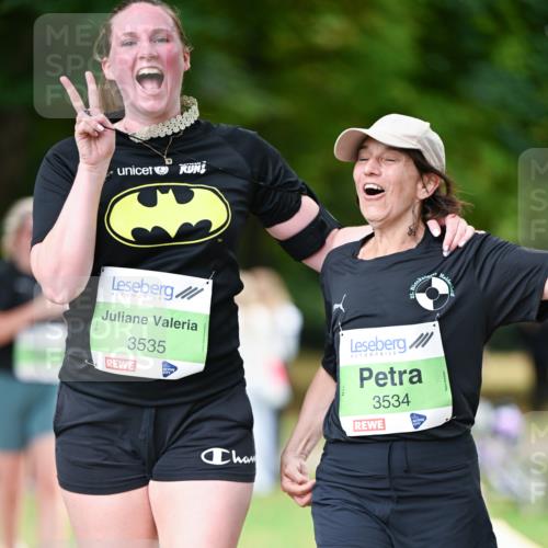 31.08.2025 - 21. Blankeneser Heldenlauf Dr. Thomas Lammeyer http://msf.ph/oto/8638528 31.08.2025 10:52:56 Laufen 3535, 3534 meine-sportfotos.de