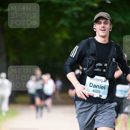 31.08.2025 - 21. Blankeneser Heldenlauf Dr. Thomas Lammeyer http://msf.ph/oto/8638544 31.08.2025 10:53:01 Laufen 4029 meine-sportfotos.de