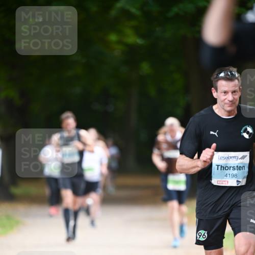 31.08.2025 - 21. Blankeneser Heldenlauf Dr. Thomas Lammeyer http://msf.ph/oto/8638545 31.08.2025 10:53:02 Laufen 4198, 96 meine-sportfotos.de