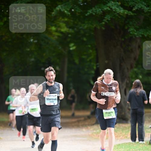 31.08.2025 - 21. Blankeneser Heldenlauf Dr. Thomas Lammeyer http://msf.ph/oto/8638550 31.08.2025 10:53:03 Laufen 4349, 3279 meine-sportfotos.de
