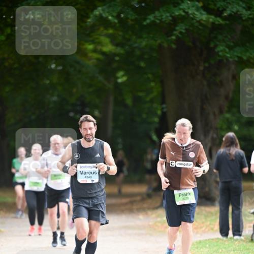 31.08.2025 - 21. Blankeneser Heldenlauf Dr. Thomas Lammeyer http://msf.ph/oto/8638551 31.08.2025 10:53:04 Laufen 4349, 4, 3279 meine-sportfotos.de