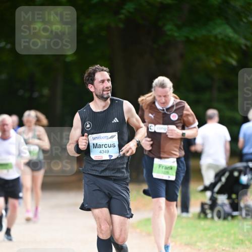 31.08.2025 - 21. Blankeneser Heldenlauf Dr. Thomas Lammeyer http://msf.ph/oto/8638564 31.08.2025 10:53:05 Laufen 4349 meine-sportfotos.de