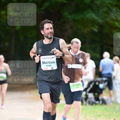 31.08.2025 - 21. Blankeneser Heldenlauf Dr. Thomas Lammeyer http://msf.ph/oto/8638568 31.08.2025 10:53:06 Laufen 4349 meine-sportfotos.de