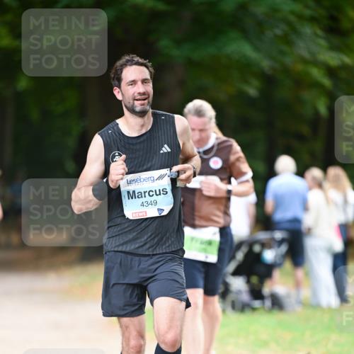 31.08.2025 - 21. Blankeneser Heldenlauf Dr. Thomas Lammeyer http://msf.ph/oto/8638570 31.08.2025 10:53:06 Laufen 4349 meine-sportfotos.de