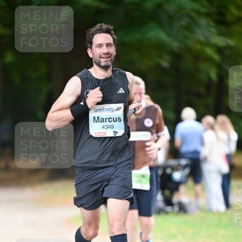 31.08.2025 - 21. Blankeneser Heldenlauf Dr. Thomas Lammeyer http://msf.ph/oto/8638571 31.08.2025 10:53:06 Laufen 4349 meine-sportfotos.de