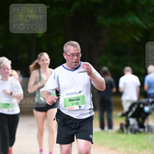 31.08.2025 - 21. Blankeneser Heldenlauf Dr. Thomas Lammeyer http://msf.ph/oto/8638585 31.08.2025 10:53:10 Laufen 3738 meine-sportfotos.de
