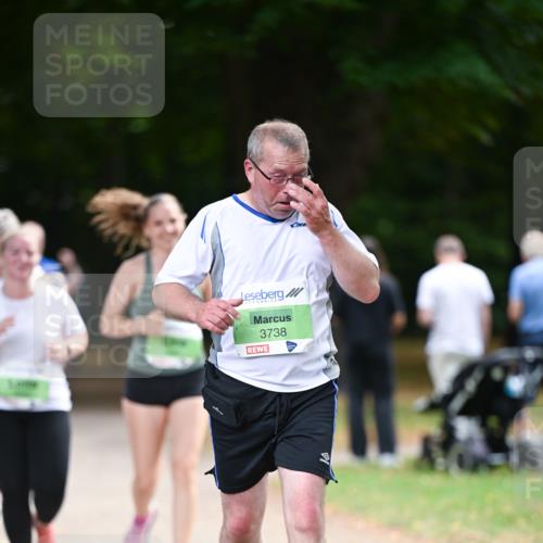 31.08.2025 - 21. Blankeneser Heldenlauf Dr. Thomas Lammeyer http://msf.ph/oto/8638586 31.08.2025 10:53:10 Laufen 3738 meine-sportfotos.de