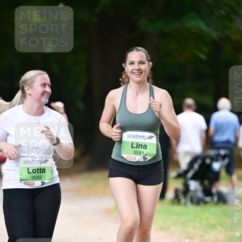 31.08.2025 - 21. Blankeneser Heldenlauf Dr. Thomas Lammeyer http://msf.ph/oto/8638598 31.08.2025 10:53:13 Laufen 3582, 3581 meine-sportfotos.de