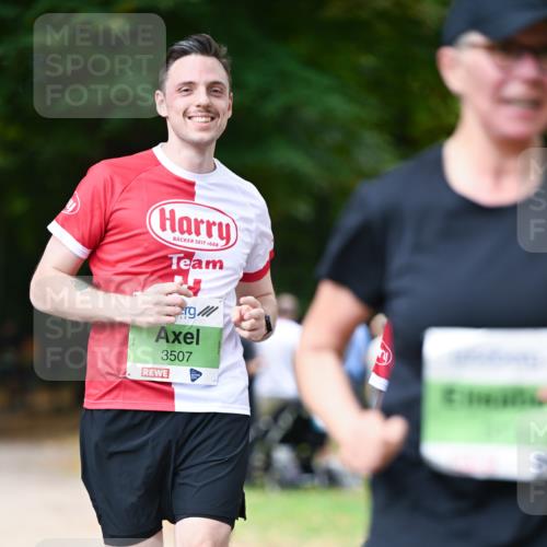31.08.2025 - 21. Blankeneser Heldenlauf Dr. Thomas Lammeyer http://msf.ph/oto/8638636 31.08.2025 10:53:23 Laufen 1688, 3507 meine-sportfotos.de