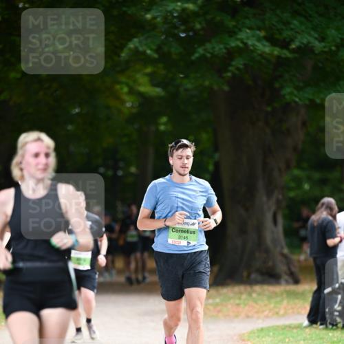 31.08.2025 - 21. Blankeneser Heldenlauf Dr. Thomas Lammeyer http://msf.ph/oto/8638639 31.08.2025 10:53:28 Laufen 3146, 244 meine-sportfotos.de