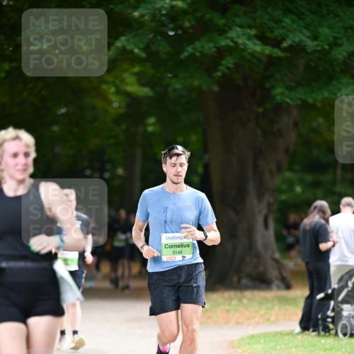 31.08.2025 - 21. Blankeneser Heldenlauf Dr. Thomas Lammeyer http://msf.ph/oto/8638640 31.08.2025 10:53:28 Laufen 3146, 44 meine-sportfotos.de
