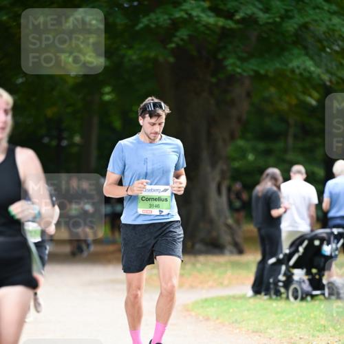 31.08.2025 - 21. Blankeneser Heldenlauf Dr. Thomas Lammeyer http://msf.ph/oto/8638644 31.08.2025 10:53:29 Laufen 3146 meine-sportfotos.de