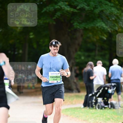 31.08.2025 - 21. Blankeneser Heldenlauf Dr. Thomas Lammeyer http://msf.ph/oto/8638646 31.08.2025 10:53:29 Laufen 3146 meine-sportfotos.de