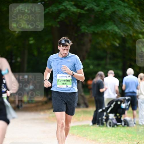 31.08.2025 - 21. Blankeneser Heldenlauf Dr. Thomas Lammeyer http://msf.ph/oto/8638648 31.08.2025 10:53:29 Laufen 3146 meine-sportfotos.de