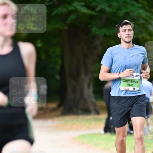 31.08.2025 - 21. Blankeneser Heldenlauf Dr. Thomas Lammeyer http://msf.ph/oto/8638657 31.08.2025 10:53:31 Laufen 3146 meine-sportfotos.de