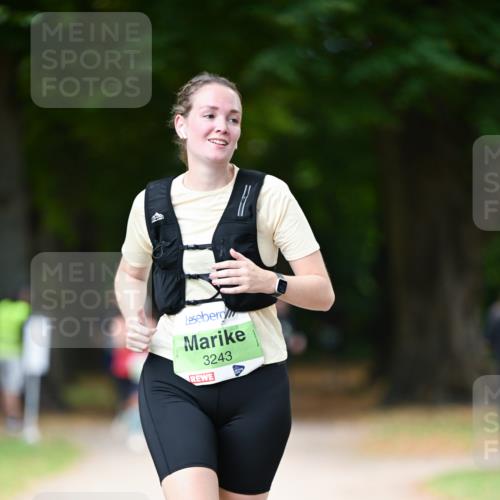 31.08.2025 - 21. Blankeneser Heldenlauf Dr. Thomas Lammeyer http://msf.ph/oto/8638659 31.08.2025 10:53:32 Laufen 3243 meine-sportfotos.de