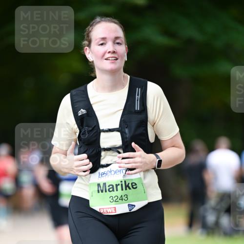 31.08.2025 - 21. Blankeneser Heldenlauf Dr. Thomas Lammeyer http://msf.ph/oto/8638666 31.08.2025 10:53:33 Laufen 3243 meine-sportfotos.de