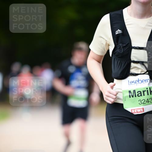 31.08.2025 - 21. Blankeneser Heldenlauf Dr. Thomas Lammeyer http://msf.ph/oto/8638670 31.08.2025 10:53:34 Laufen 3243 meine-sportfotos.de