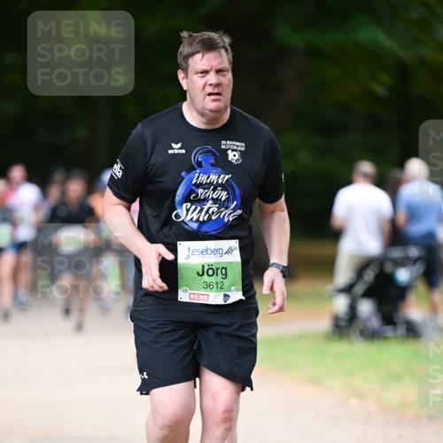 31.08.2025 - 21. Blankeneser Heldenlauf Dr. Thomas Lammeyer http://msf.ph/oto/8638683 31.08.2025 10:53:36 Laufen 3612 meine-sportfotos.de