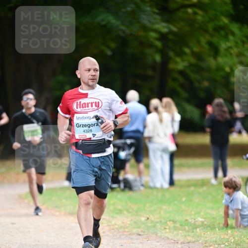 31.08.2025 - 21. Blankeneser Heldenlauf Dr. Thomas Lammeyer http://msf.ph/oto/8638692 31.08.2025 10:53:39 Laufen 1688, 4328 meine-sportfotos.de