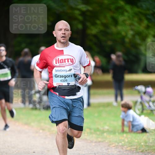 31.08.2025 - 21. Blankeneser Heldenlauf Dr. Thomas Lammeyer http://msf.ph/oto/8638698 31.08.2025 10:53:40 Laufen 1688, 4328 meine-sportfotos.de