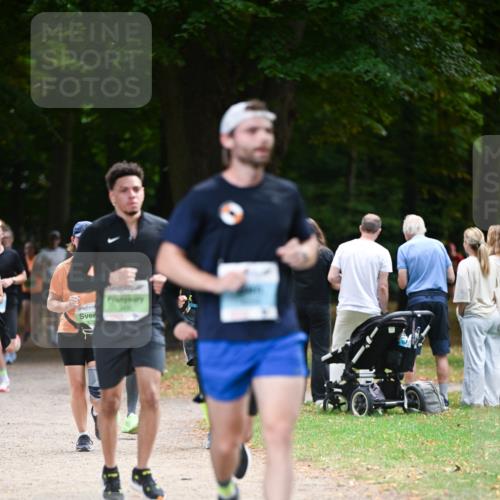 31.08.2025 - 21. Blankeneser Heldenlauf Dr. Thomas Lammeyer http://msf.ph/oto/8638705 31.08.2025 10:53:42 Laufen 322 meine-sportfotos.de