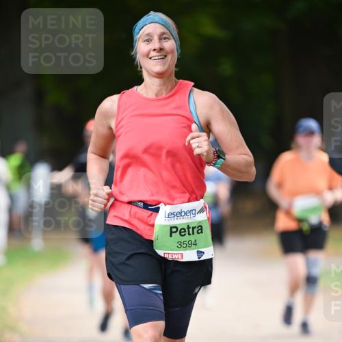 31.08.2025 - 21. Blankeneser Heldenlauf Dr. Thomas Lammeyer http://msf.ph/oto/8638716 31.08.2025 10:53:44 Laufen 3594 meine-sportfotos.de