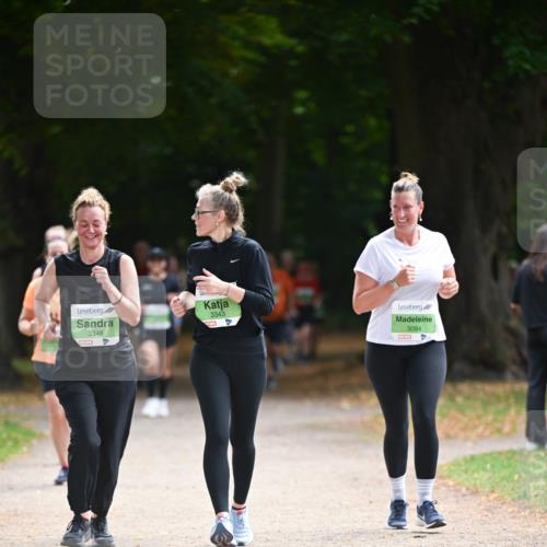 31.08.2025 - 21. Blankeneser Heldenlauf Dr. Thomas Lammeyer http://msf.ph/oto/8638760 31.08.2025 10:53:54 Laufen 3348, 3343, 3094 meine-sportfotos.de