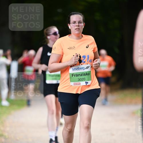 31.08.2025 - 21. Blankeneser Heldenlauf Dr. Thomas Lammeyer http://msf.ph/oto/8638791 31.08.2025 10:54:01 Laufen 21, 3020 meine-sportfotos.de