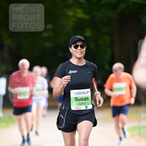 31.08.2025 - 21. Blankeneser Heldenlauf Dr. Thomas Lammeyer http://msf.ph/oto/8638811 31.08.2025 10:54:06 Laufen 3241 meine-sportfotos.de