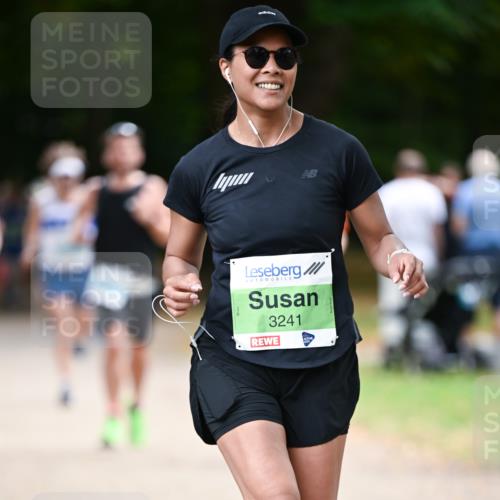31.08.2025 - 21. Blankeneser Heldenlauf Dr. Thomas Lammeyer http://msf.ph/oto/8638820 31.08.2025 10:54:07 Laufen 3241 meine-sportfotos.de