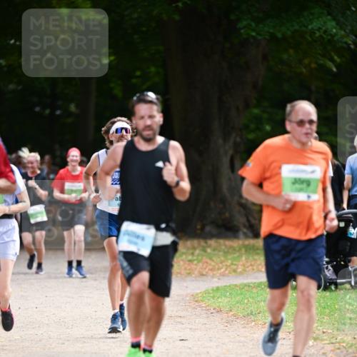 31.08.2025 - 21. Blankeneser Heldenlauf Dr. Thomas Lammeyer http://msf.ph/oto/8638825 31.08.2025 10:54:08 Laufen 44 meine-sportfotos.de