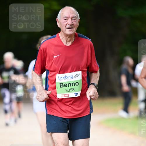 31.08.2025 - 21. Blankeneser Heldenlauf Dr. Thomas Lammeyer http://msf.ph/oto/8638840 31.08.2025 10:54:11 Laufen 3358 meine-sportfotos.de
