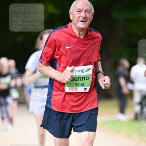31.08.2025 - 21. Blankeneser Heldenlauf Dr. Thomas Lammeyer http://msf.ph/oto/8638842 31.08.2025 10:54:12 Laufen 3358 meine-sportfotos.de