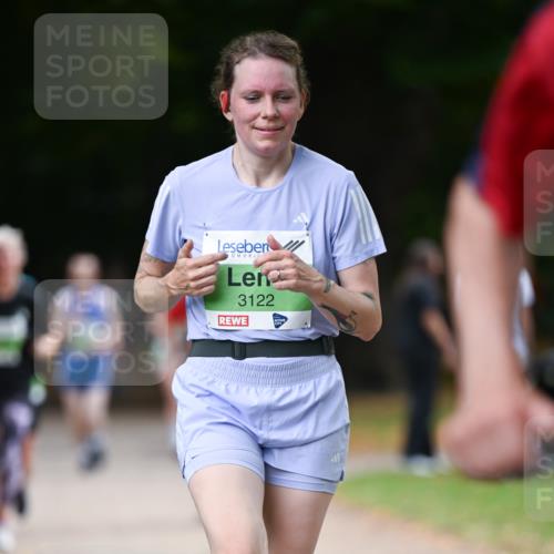 31.08.2025 - 21. Blankeneser Heldenlauf Dr. Thomas Lammeyer http://msf.ph/oto/8638849 31.08.2025 10:54:14 Laufen 3122 meine-sportfotos.de