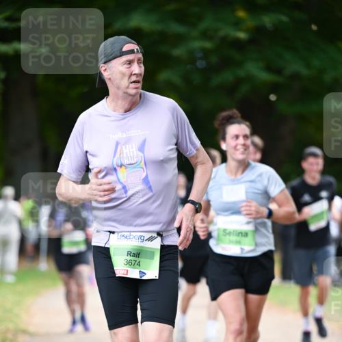31.08.2025 - 21. Blankeneser Heldenlauf Dr. Thomas Lammeyer http://msf.ph/oto/8638946 31.08.2025 10:54:47 Laufen 100, 3674 meine-sportfotos.de