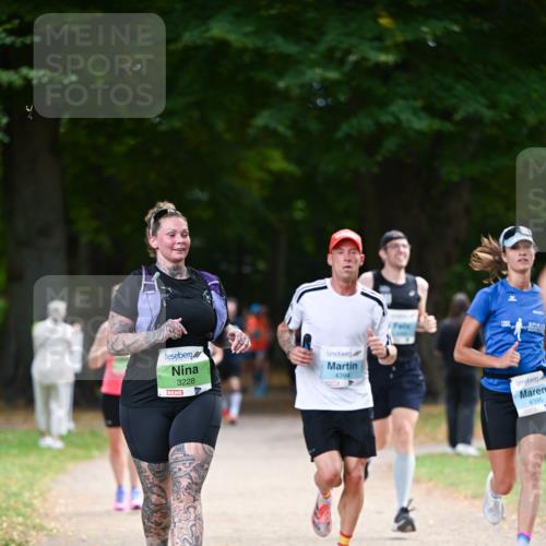31.08.2025 - 21. Blankeneser Heldenlauf Dr. Thomas Lammeyer http://msf.ph/oto/8638963 31.08.2025 10:54:50 Laufen 3228, 4394, 4395 meine-sportfotos.de